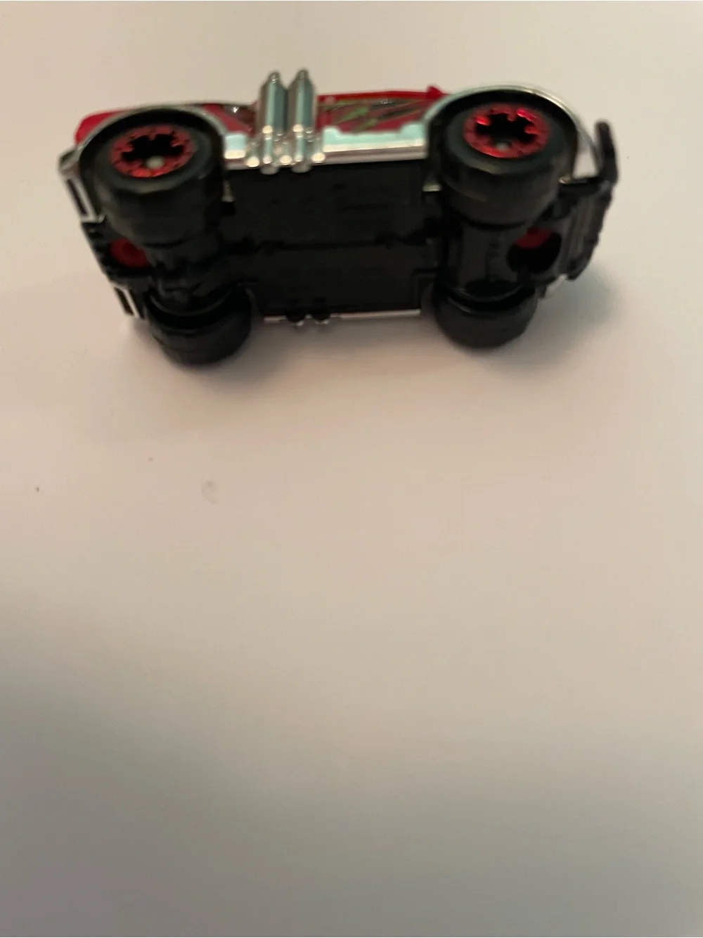 Zuru Red Truck Machines T-REX Attack Vehicle Car 1:64 Scale Red Wheels